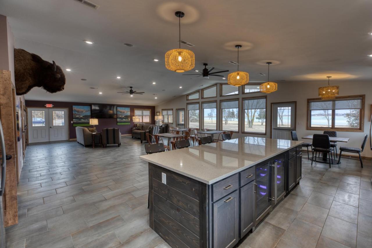 Lewis & Clark Resort Yankton Экстерьер фото